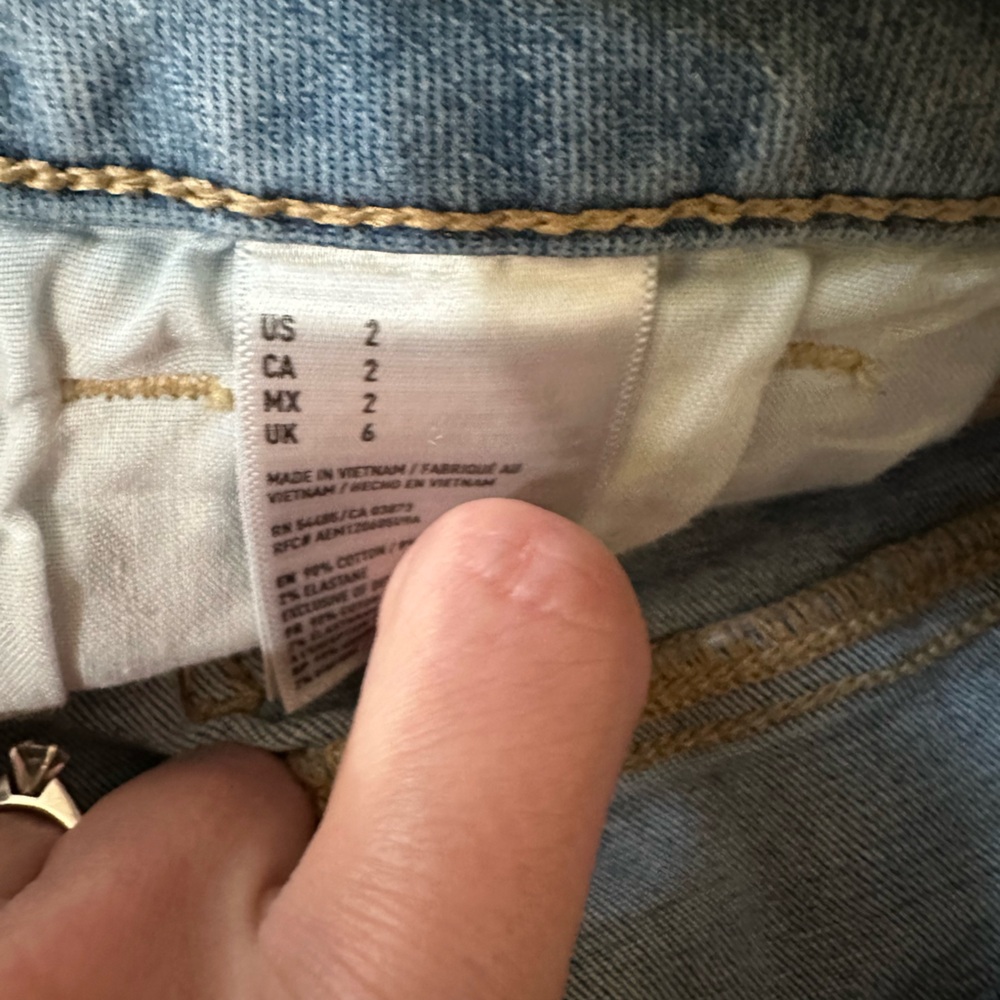 American Eagle outfitters distressed, jean shorts - Picture 7 of 8